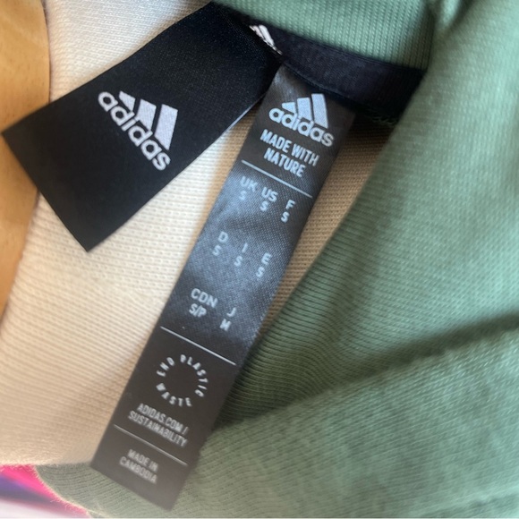 Adidas organic cotton hoodie. Green size SMALL - Picture 6 of 9